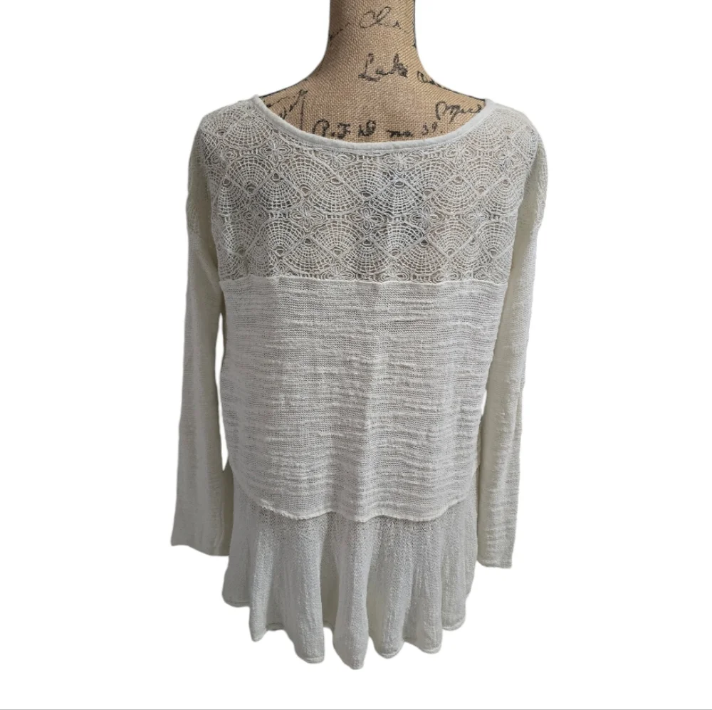 Free People Kristobel Ruffled Lagan Knit Sweater,‎ Cream, size XS